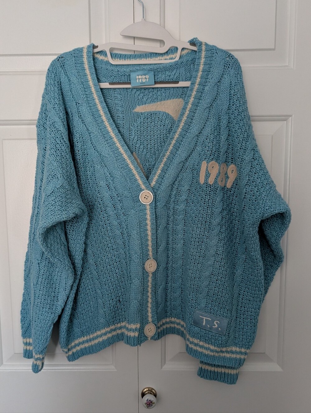 Taylor Swift 1989 Cardigan